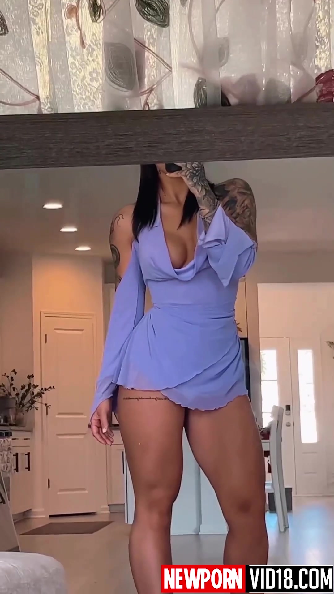 Alaina_elliss leaked new video showing off her big breasts!!!