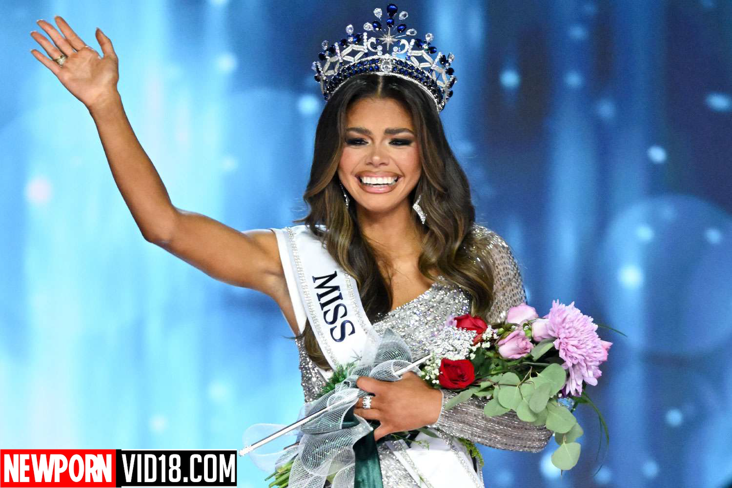 Miss Michigan Alma Cooper crowned 2024 Miss USA!!!