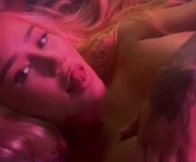 Iggy Azalea Onlyfans nude showing off her pussy!!!