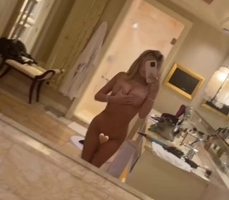 Breckie Hill Onlyfans New Video Naked In The Bathroom!!!