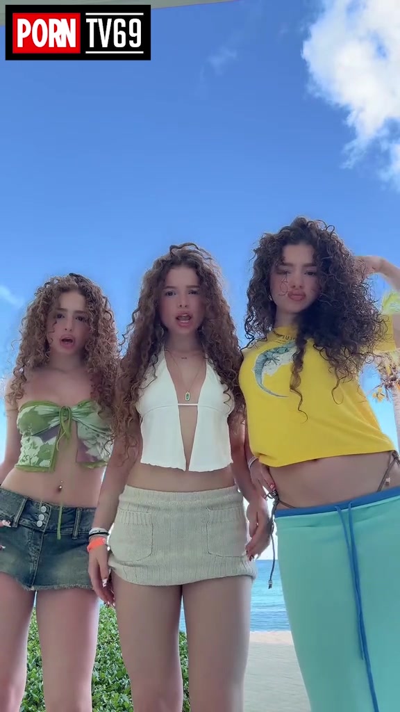 New video of Kalogeras sisters showing off their bodies!!!