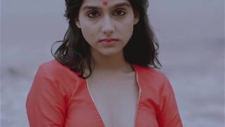 Anaswara Rajan viral video shows off her big breasts!!!