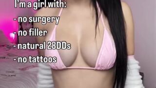 Leia Little – The Sexy Bunny Shows Off Her Hot Body